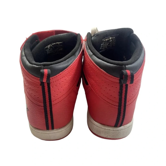 AND1 Zenith Boys High Top Basketball Shoes - Black, Red, and White | Size 1 - Picture 3 of 7